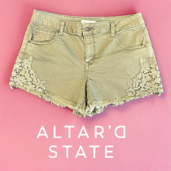 Altar’d State Lace Shorts | Womens Olive Green Shorts‎ | Size 29 - Picture 1 of 9